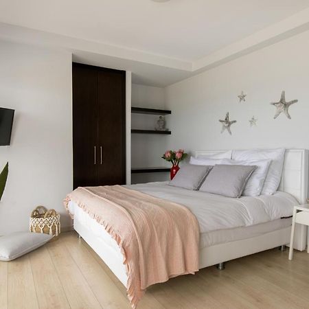 Antonoglou Beach Villas - Waterfront Luxury Retreat Lachania  Exterior photo