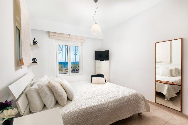Antonoglou Beach Villas - Waterfront Luxury Retreat Lachania  Exterior photo
