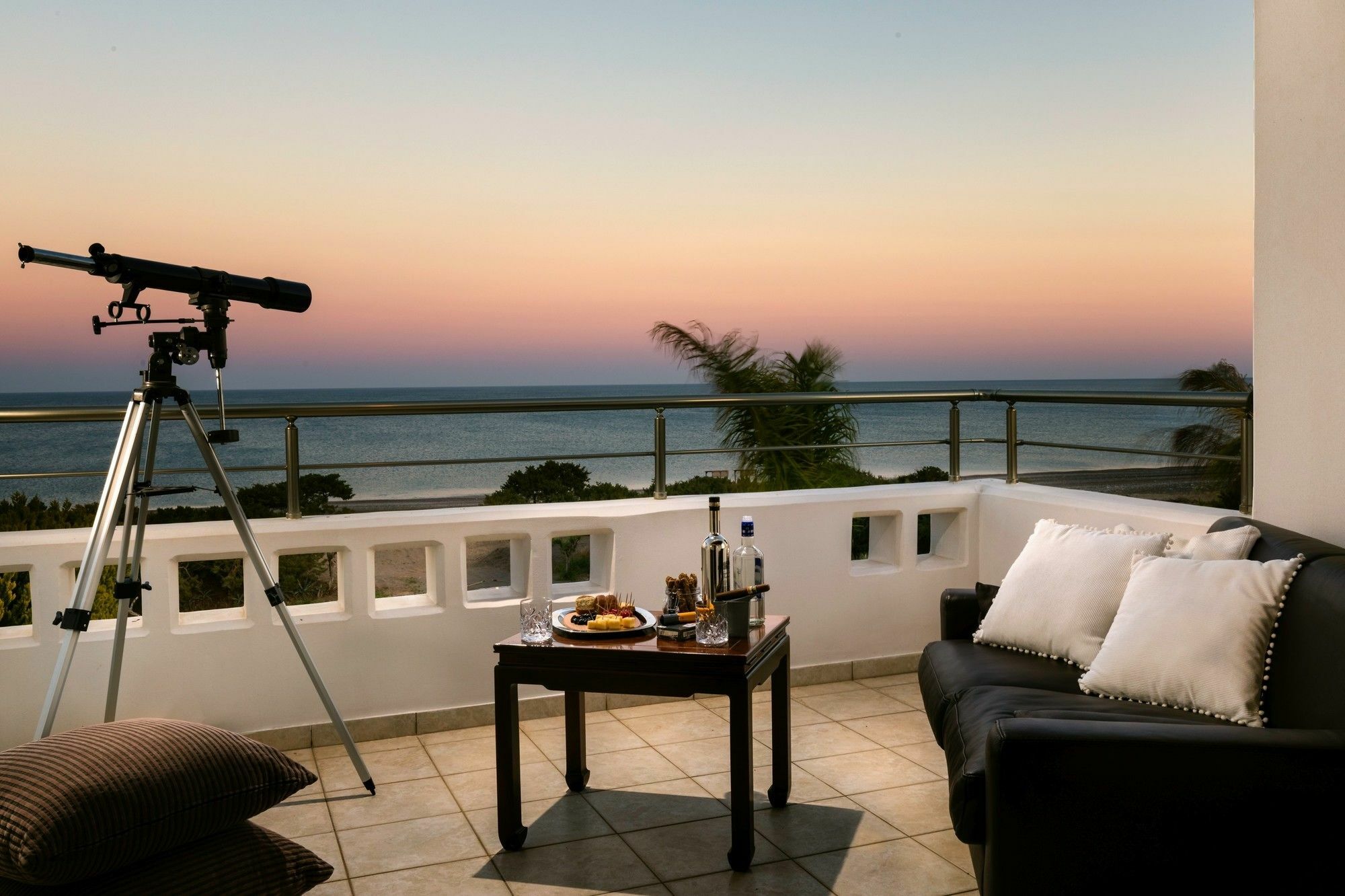 Antonoglou Beach Villas - Waterfront Luxury Retreat Lachania  Exterior photo