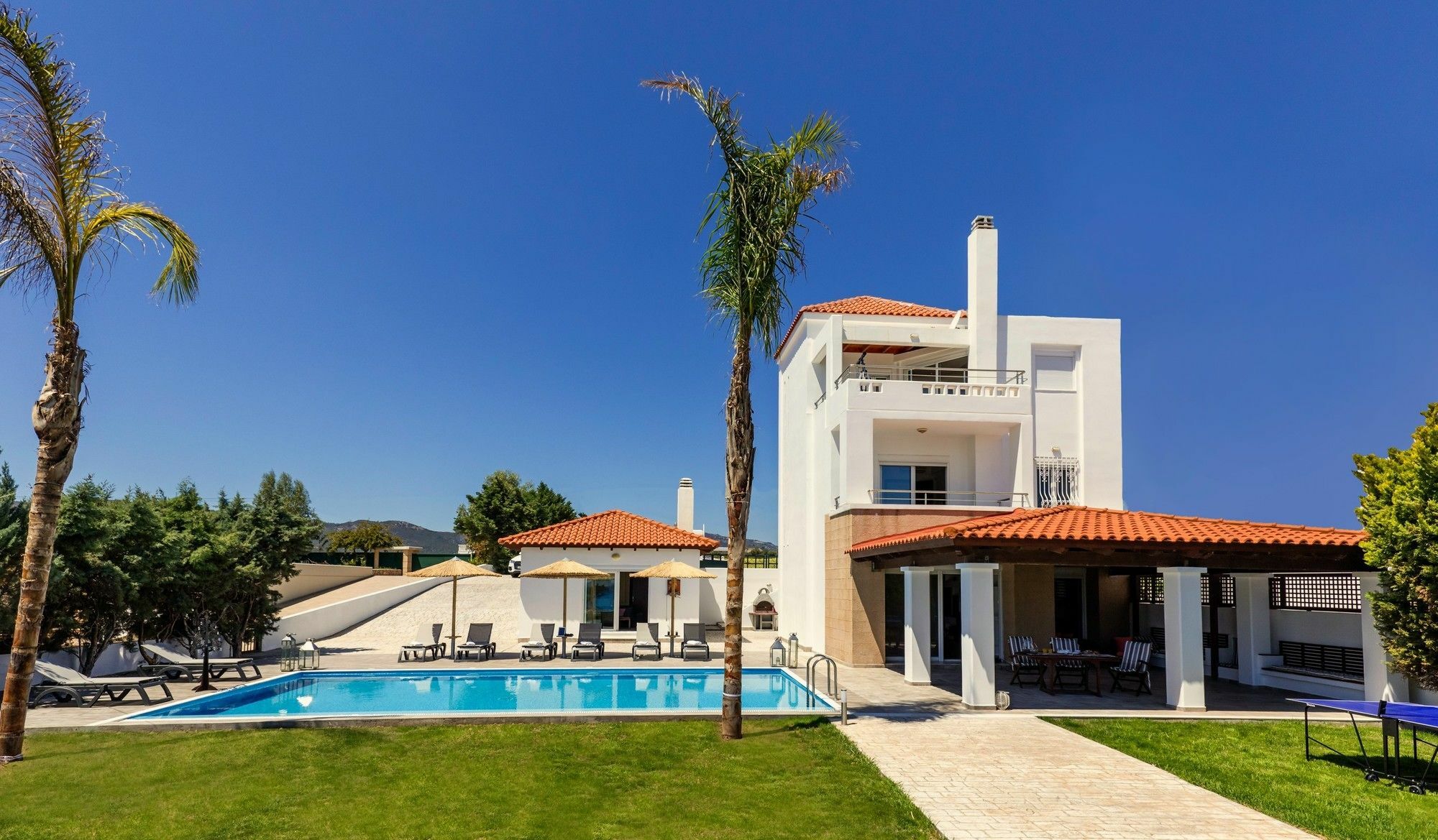 Antonoglou Beach Villas - Waterfront Luxury Retreat Lachania  Exterior photo