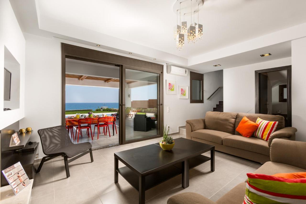 Antonoglou Beach Villas - Waterfront Luxury Retreat Lachania  Exterior photo